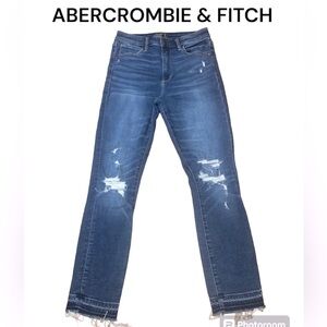 Abercrombie & Fitch Simone high rise ankle jeans